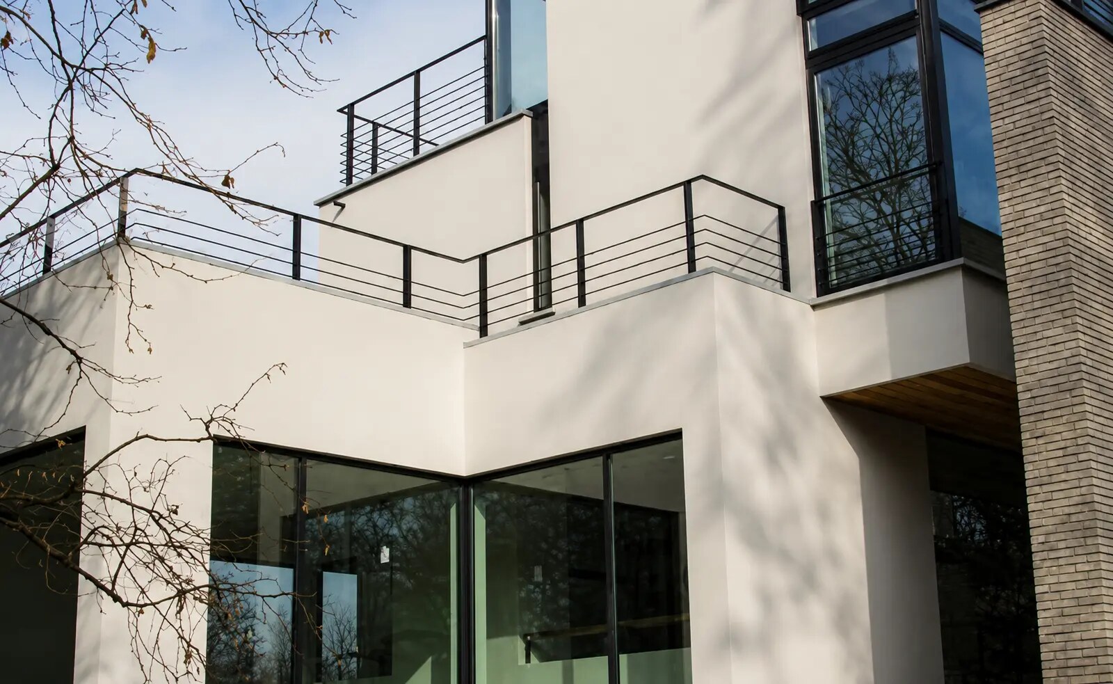 Immeuble rénové avec isolation extérieure et nouvelle finition de façade
